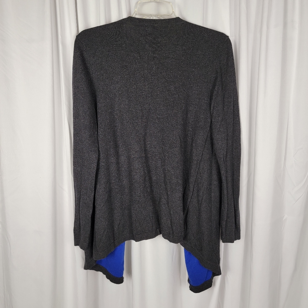Color Block Sweater - Picture 3 of 4